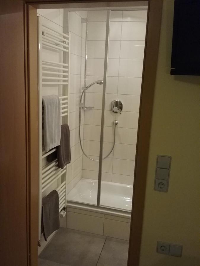 Gaestezimmer , Pension Wauri Waldenbuch Экстерьер фото